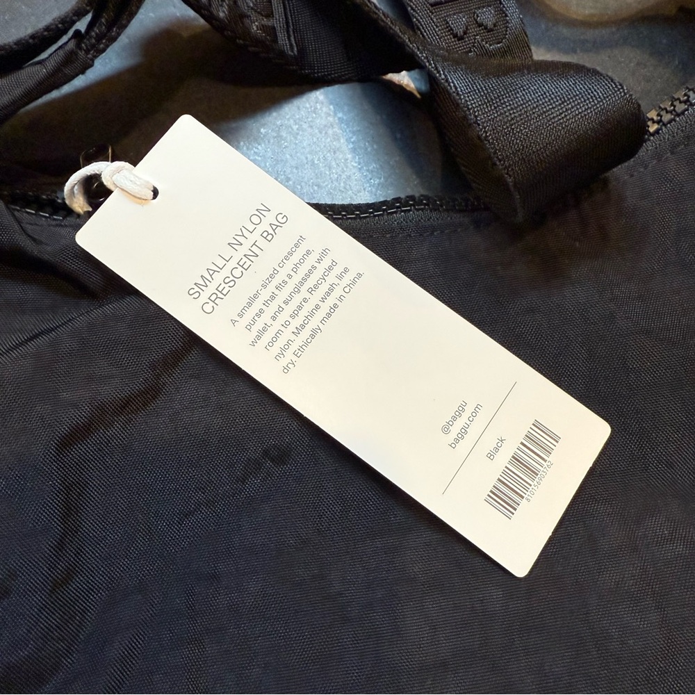 BAGGU Black Crossbody Bag - Picture 2 of 3